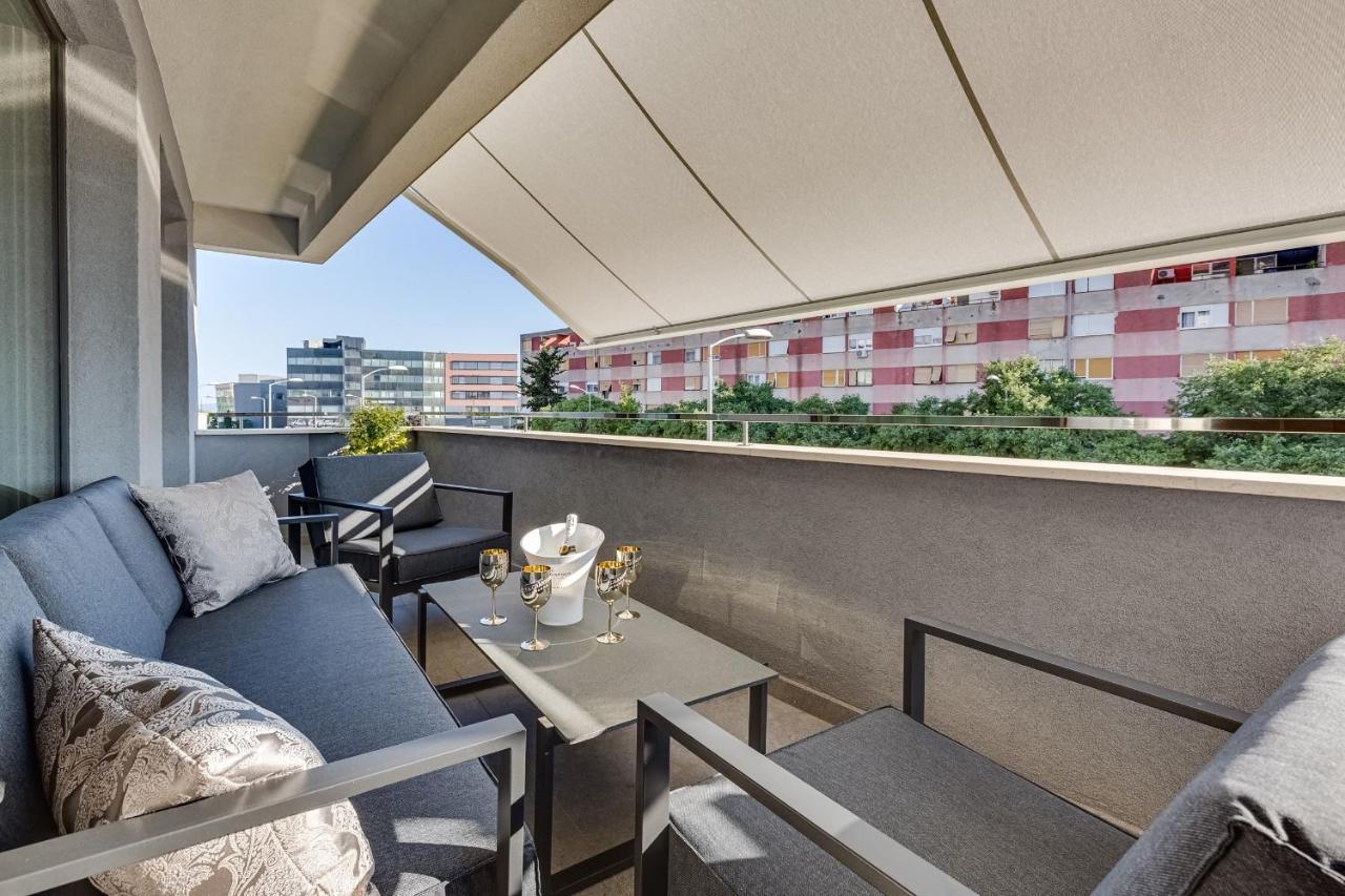 Diamond Two Bedroom Apartment Zadar Exterior photo